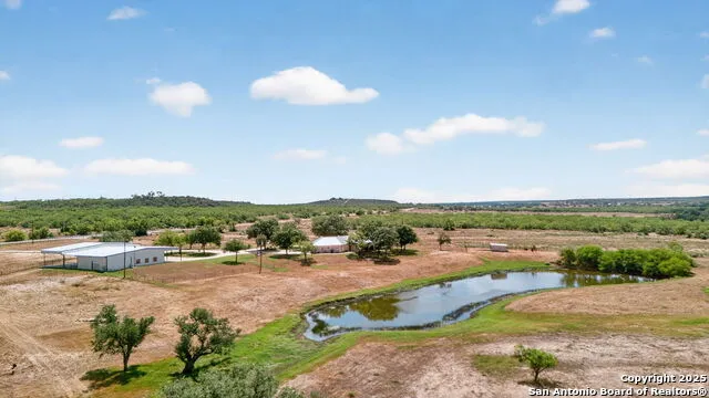 2220 FM 1343 Devine, TX 78016