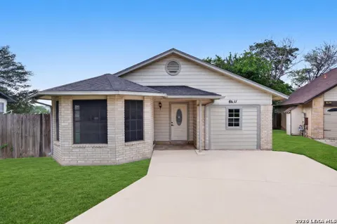 6411 ROYALTY PT