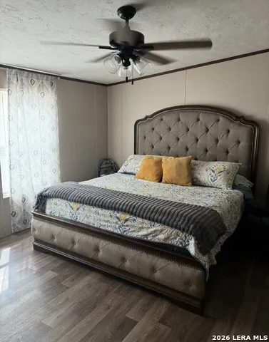 60 Childers Road Artesia Wells, TX 78001