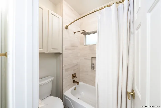 19207 TIERRA CV San Antonio, TX 78258