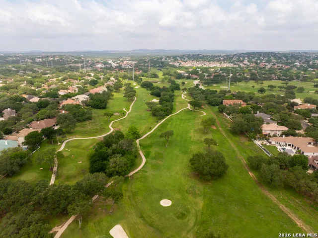 19207 TIERRA CV San Antonio, TX 78258