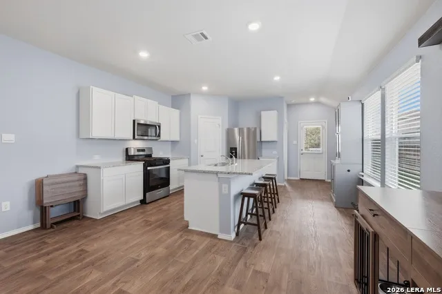 4219 THYME GDN Von Ormy, TX 78073