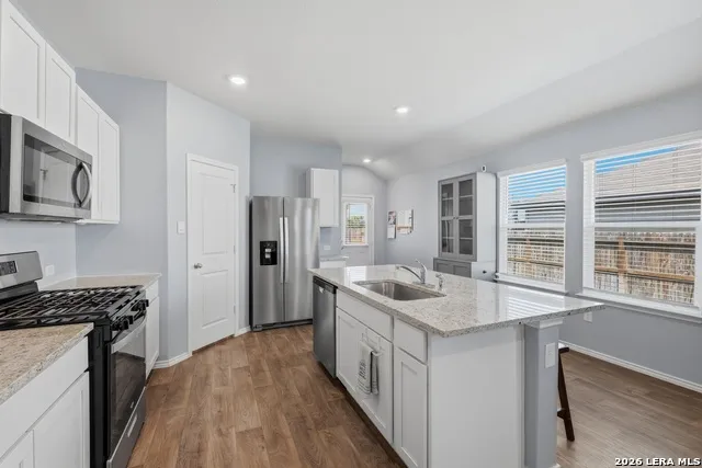 4219 THYME GDN Von Ormy, TX 78073