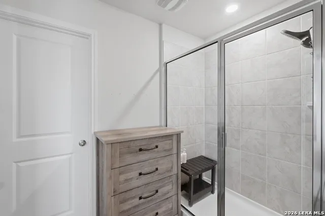 4219 THYME GDN Von Ormy, TX 78073