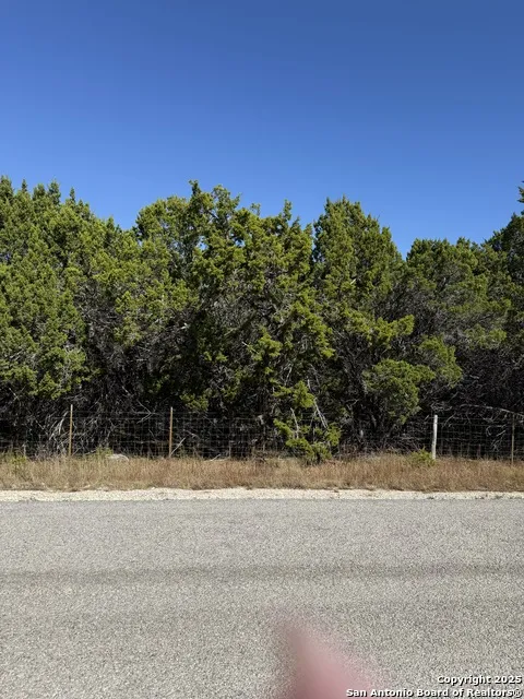 LT 392 Forest Trail Drive Bandera, TX 78003