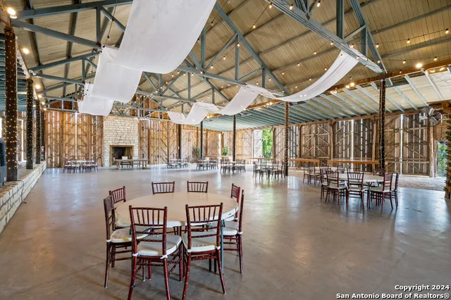 109 Waring Welfare Boerne, TX 78015