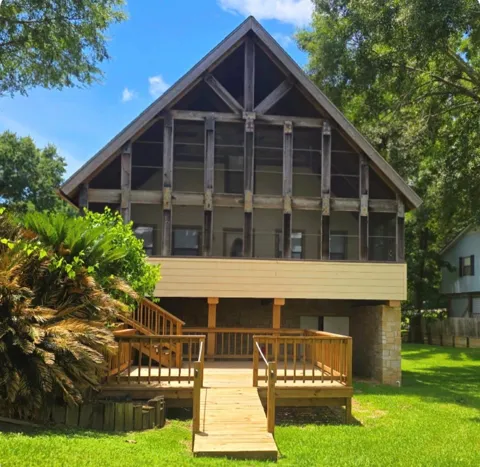 199 Lake Drive