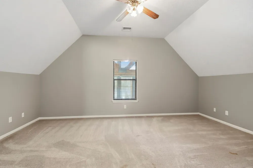 199 Lake Drive Onalaska, TX 77360