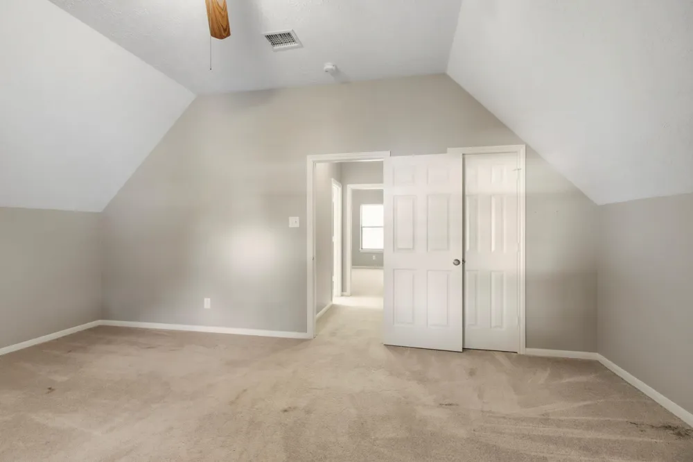 199 Lake Drive Onalaska, TX 77360