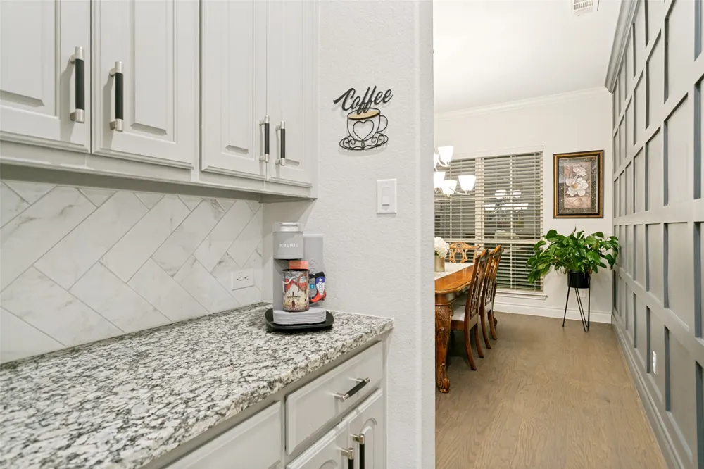 1024 Myers Park Trail Roanoke, TX 76262