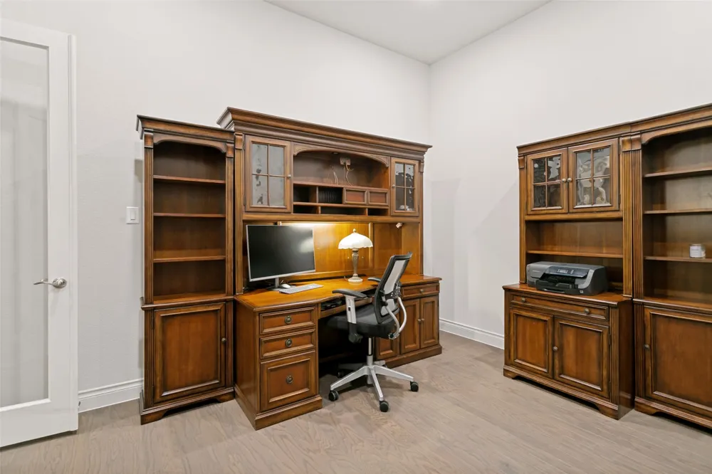 1024 Myers Park Trail Roanoke, TX 76262