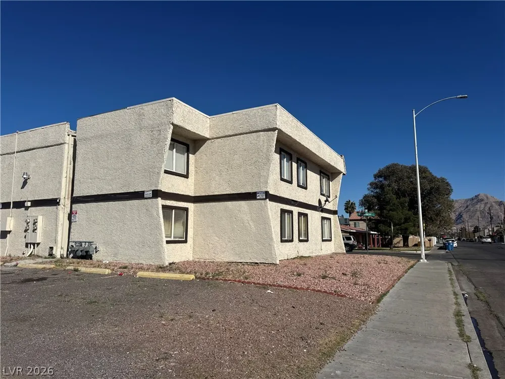 1705 Breckenwood Court Las Vegas, NV 89115