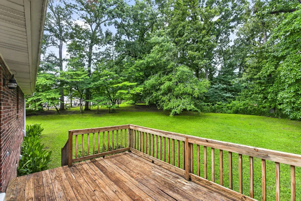 110 Needham Ln Burns, TN 37029