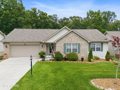 122 Wycliff Lane