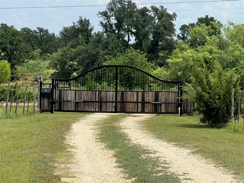 1170 Diamond Oaks Road Stephenville, TX 76401