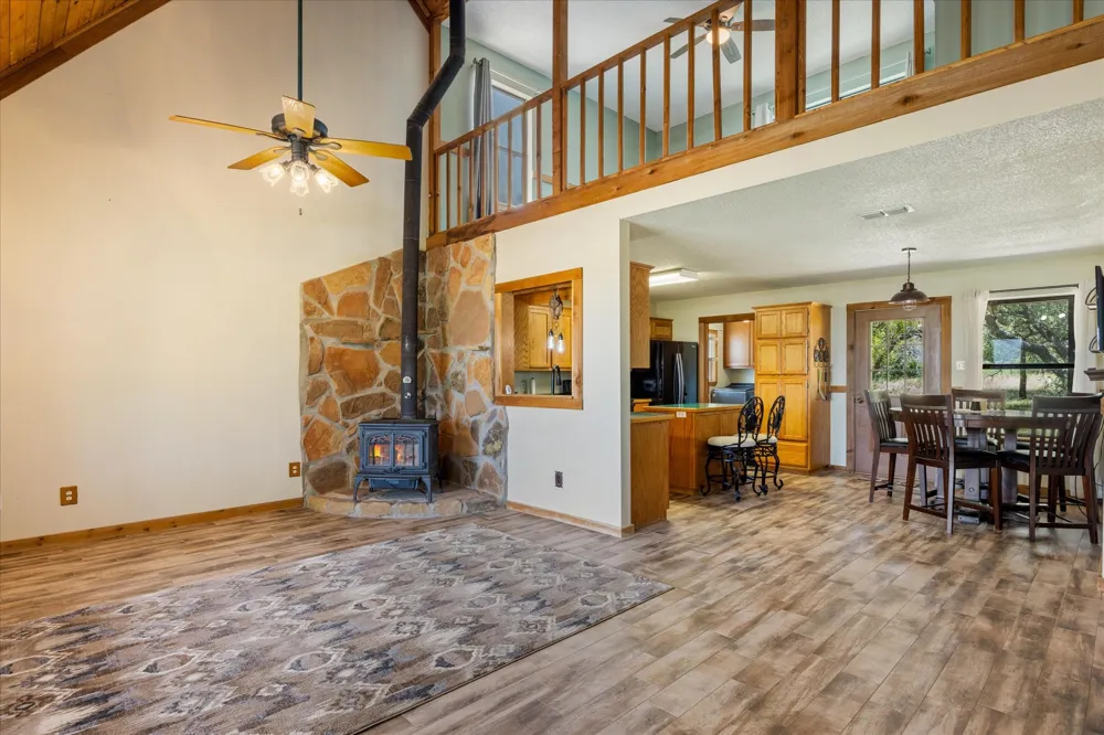 1170 Diamond Oaks Road Stephenville, TX 76401