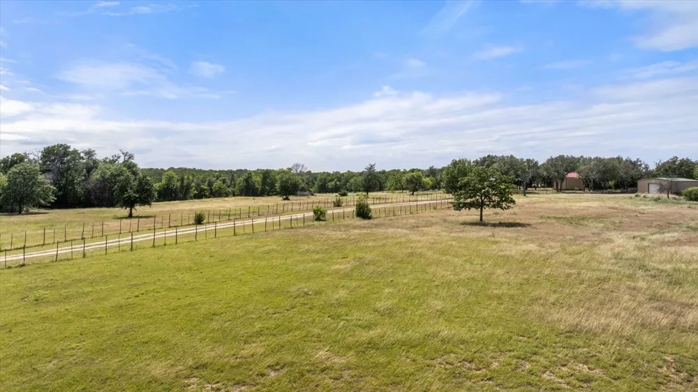 1170 Diamond Oaks Road Stephenville, TX 76401