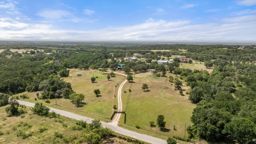 1170 Diamond Oaks Road Stephenville, TX 76401