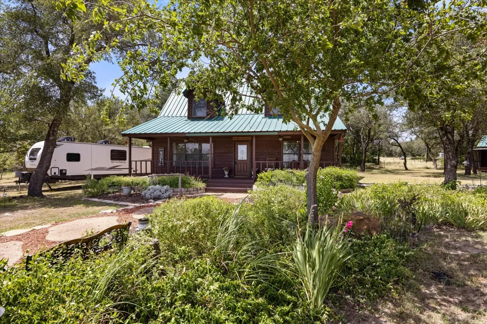 1170 Diamond Oaks Road Stephenville, TX 76401