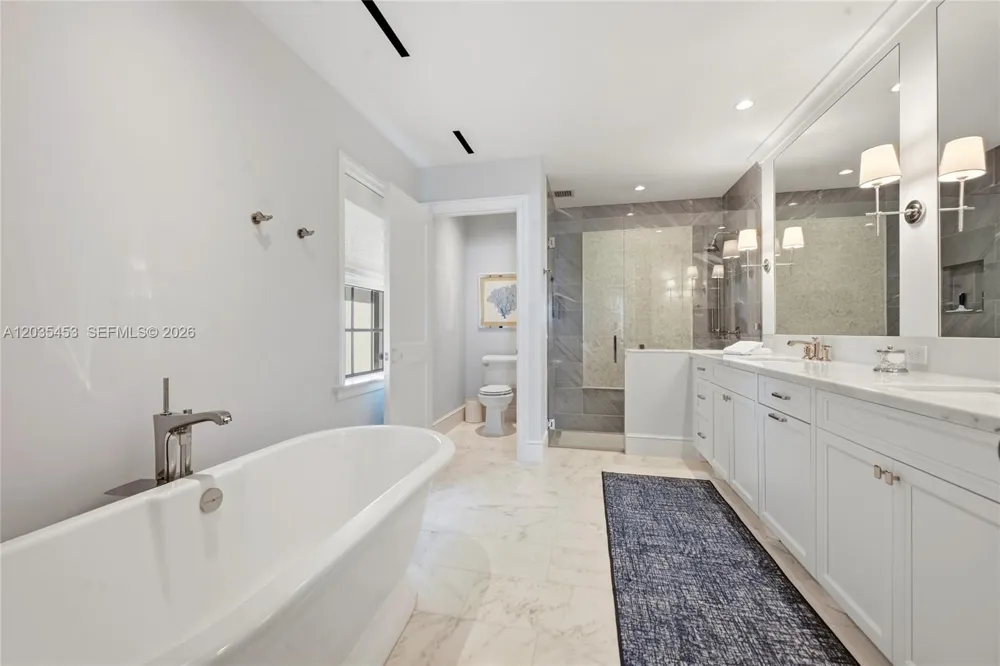 135 Chilean Ave Palm Beach, FL 33480