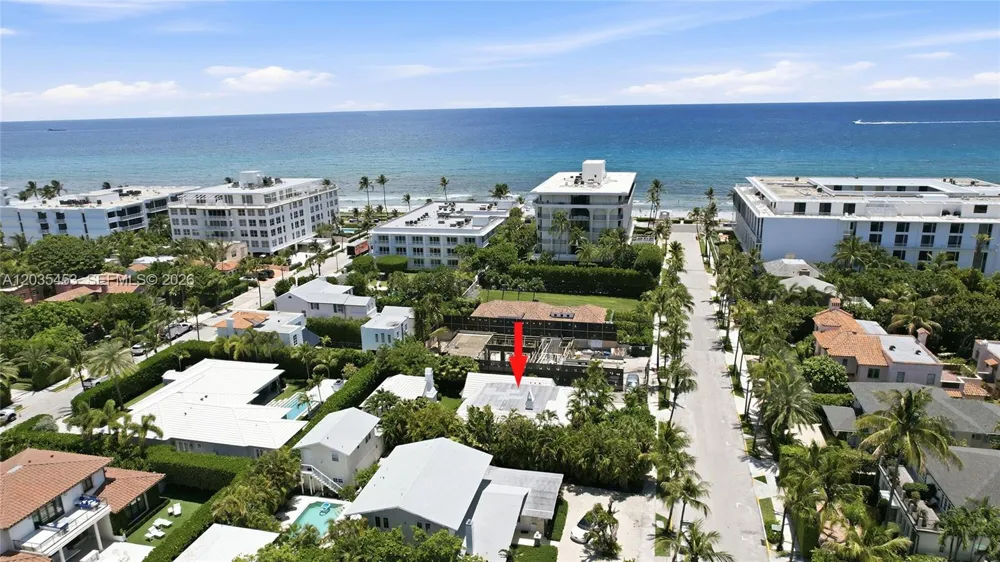 135 Chilean Ave Palm Beach, FL 33480