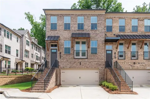 2701 Cedar Pine Way
