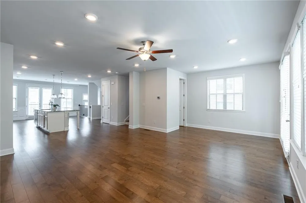 2701 Cedar Pine Way Doraville, GA 30360