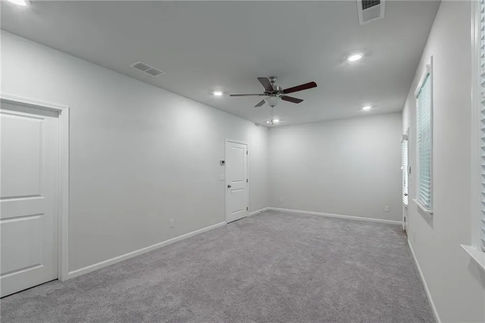 2701 Cedar Pine Way Doraville, GA 30360