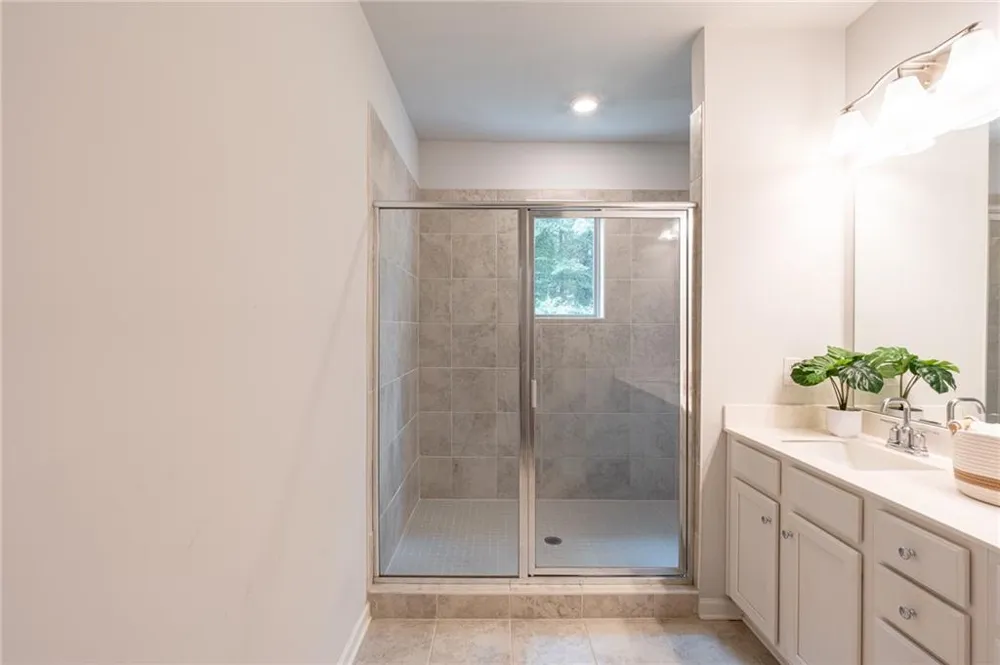 2701 Cedar Pine Way Doraville, GA 30360