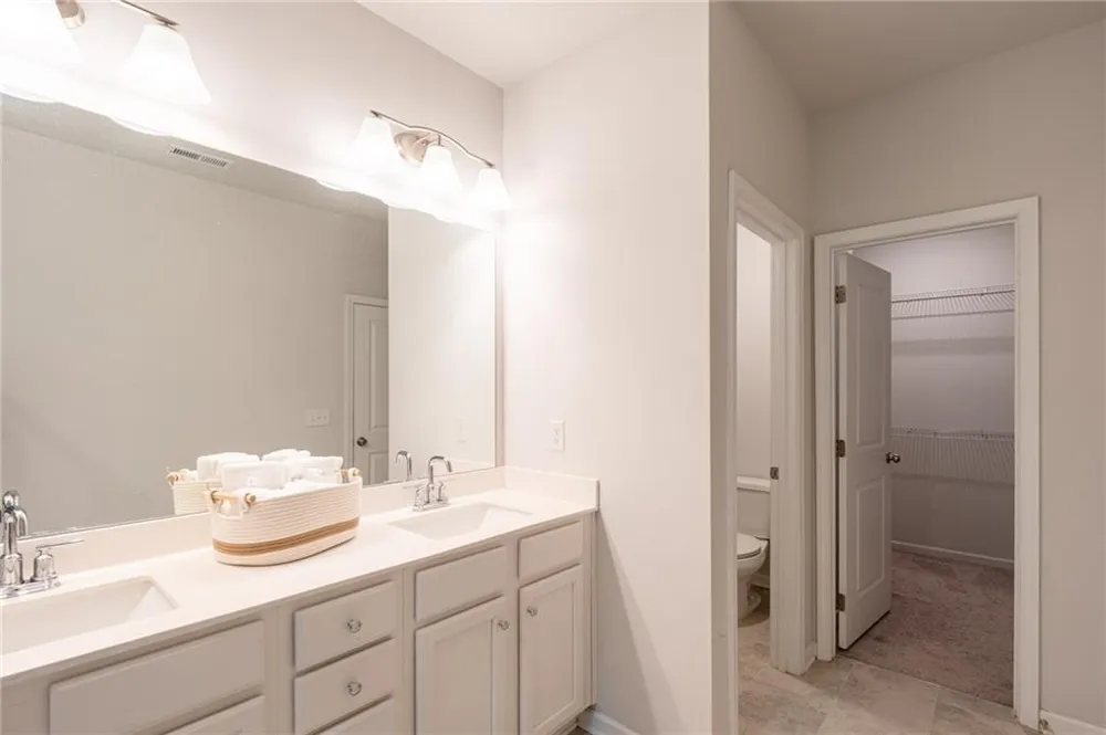2701 Cedar Pine Way Doraville, GA 30360