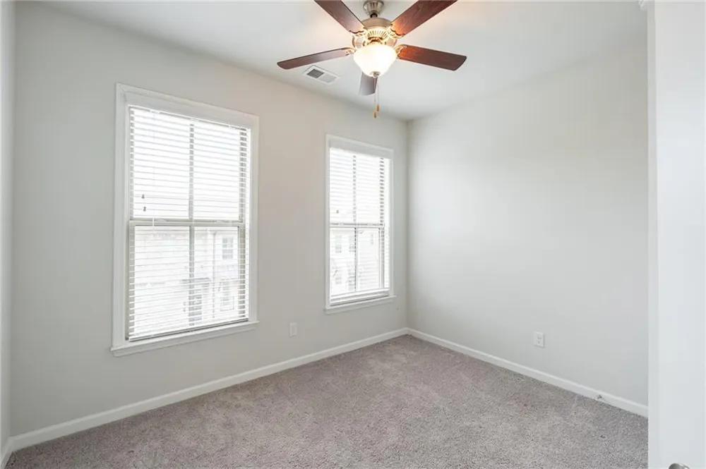 2701 Cedar Pine Way Doraville, GA 30360