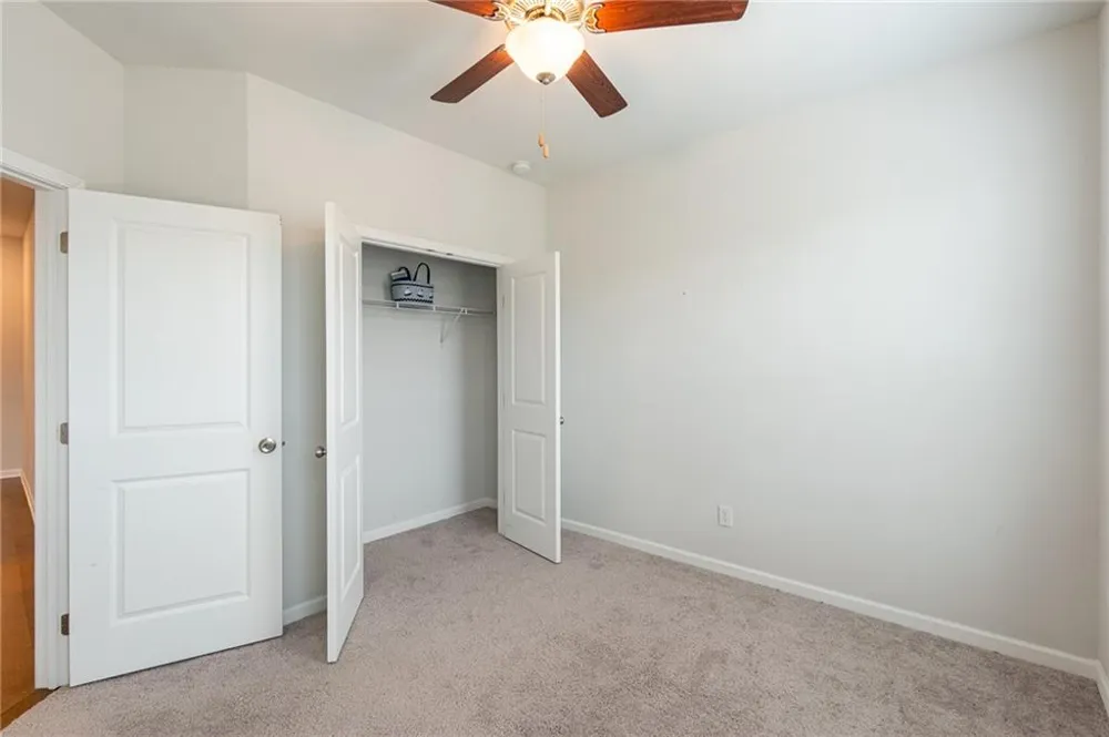 2701 Cedar Pine Way Doraville, GA 30360