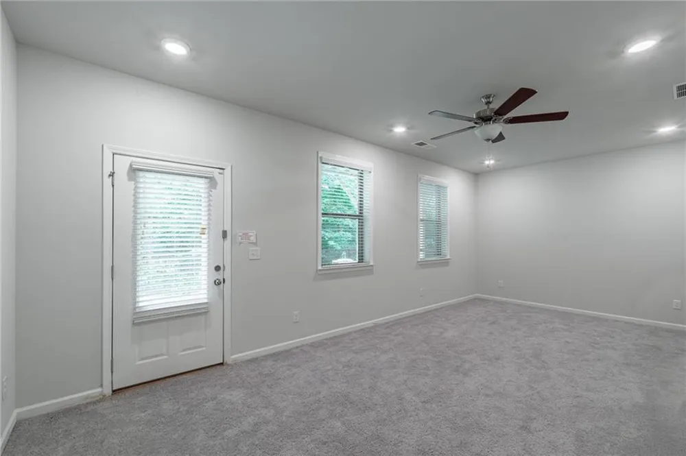 2701 Cedar Pine Way Doraville, GA 30360