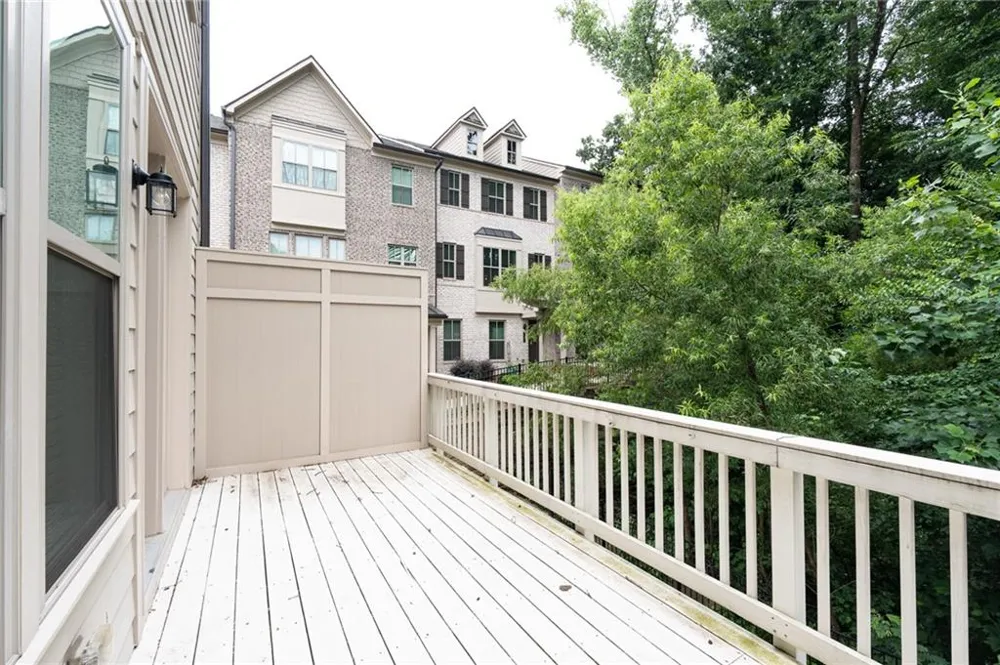 2701 Cedar Pine Way Doraville, GA 30360