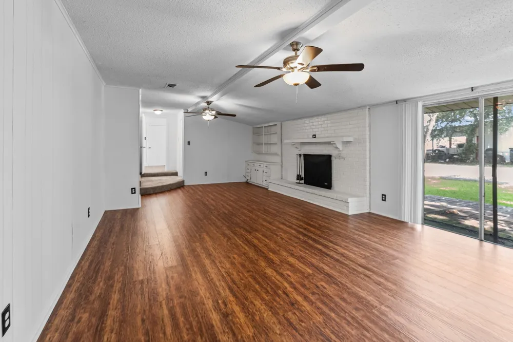 1050 W Dallas Avenue Cooper, TX 75432