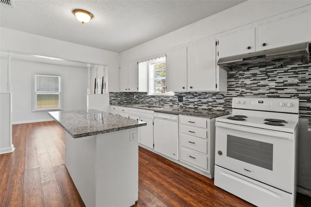 1050 W Dallas Avenue Cooper, TX 75432