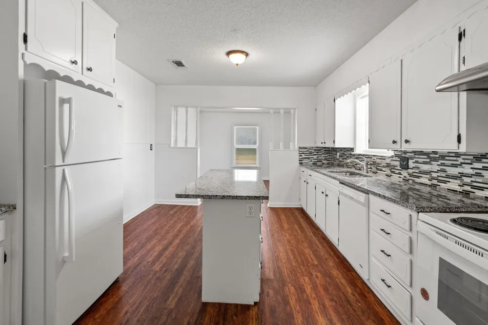 1050 W Dallas Avenue Cooper, TX 75432