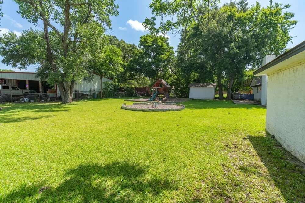 1050 W Dallas Avenue Cooper, TX 75432