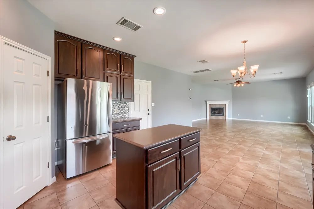 7813 Squirrel Hollow Drive Georgetown, TX 78628