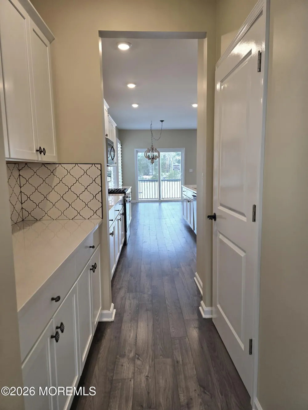 86 Bennet Lane Manahawkin, NJ 08050