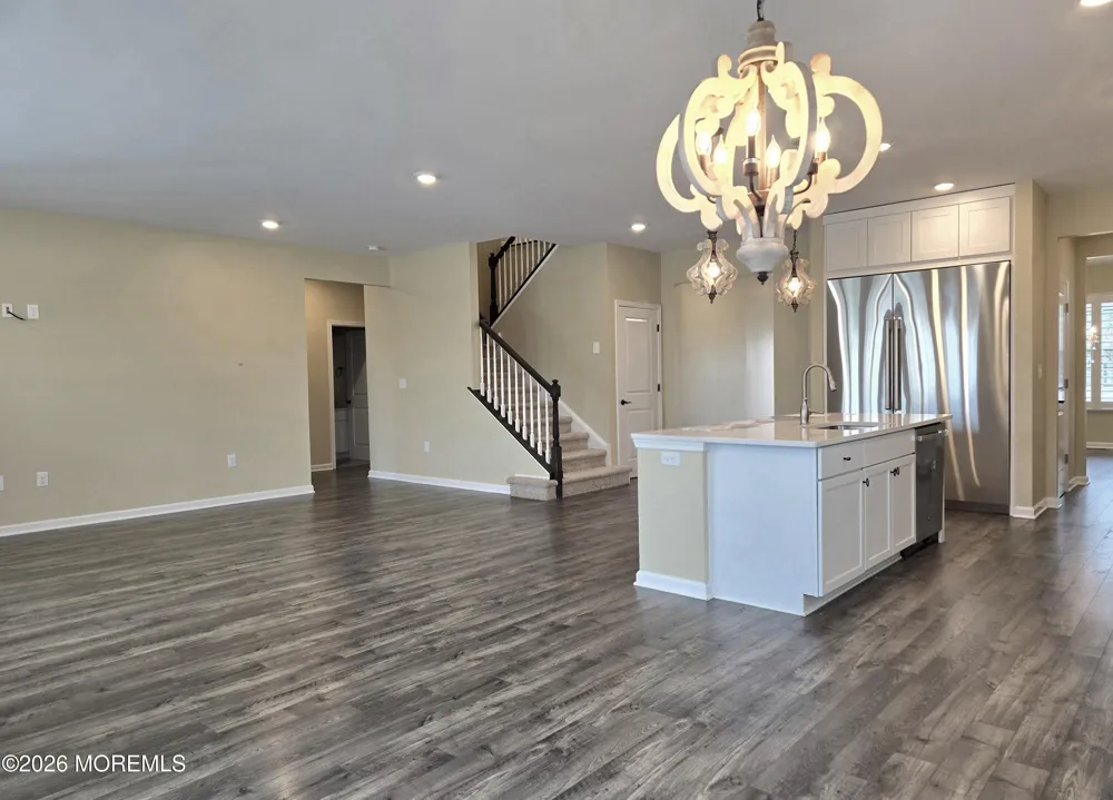 86 Bennet Lane Manahawkin, NJ 08050