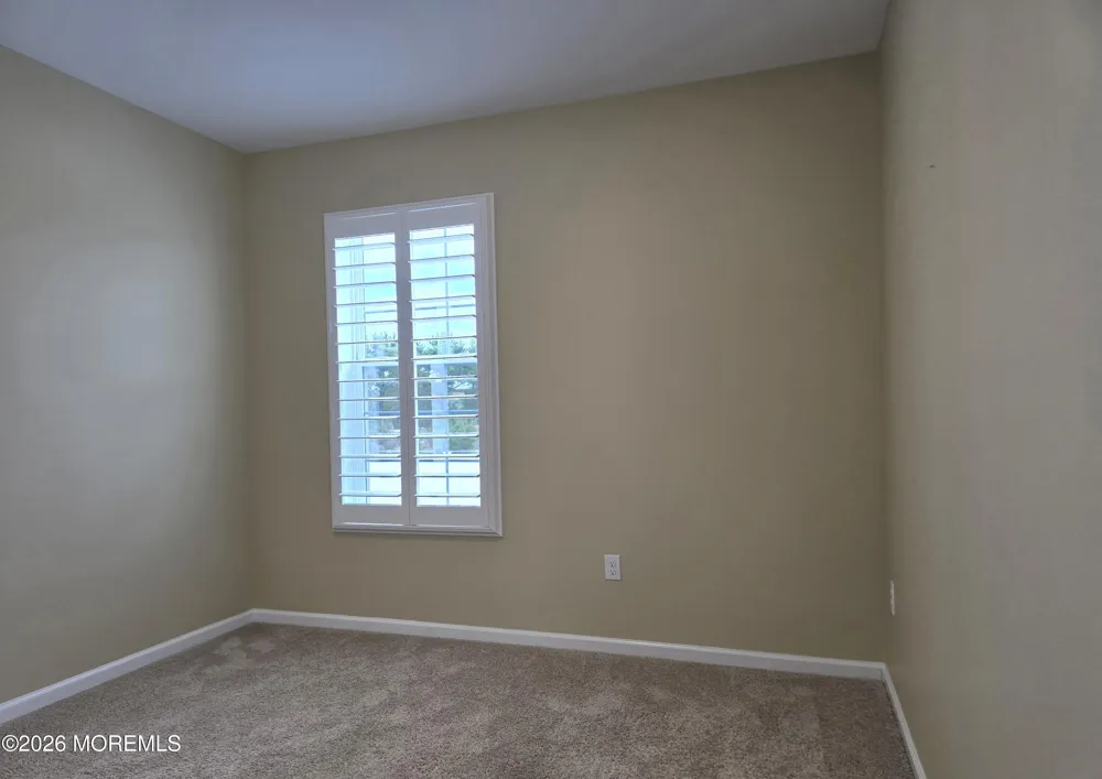 86 Bennet Lane Manahawkin, NJ 08050