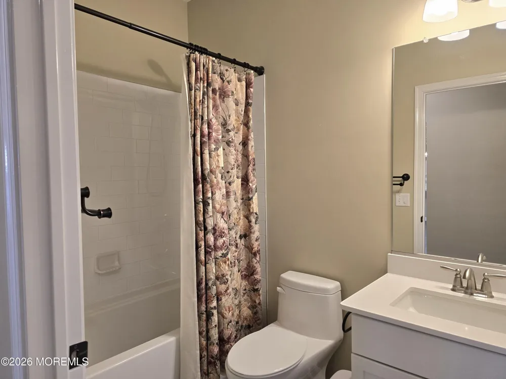 86 Bennet Lane Manahawkin, NJ 08050