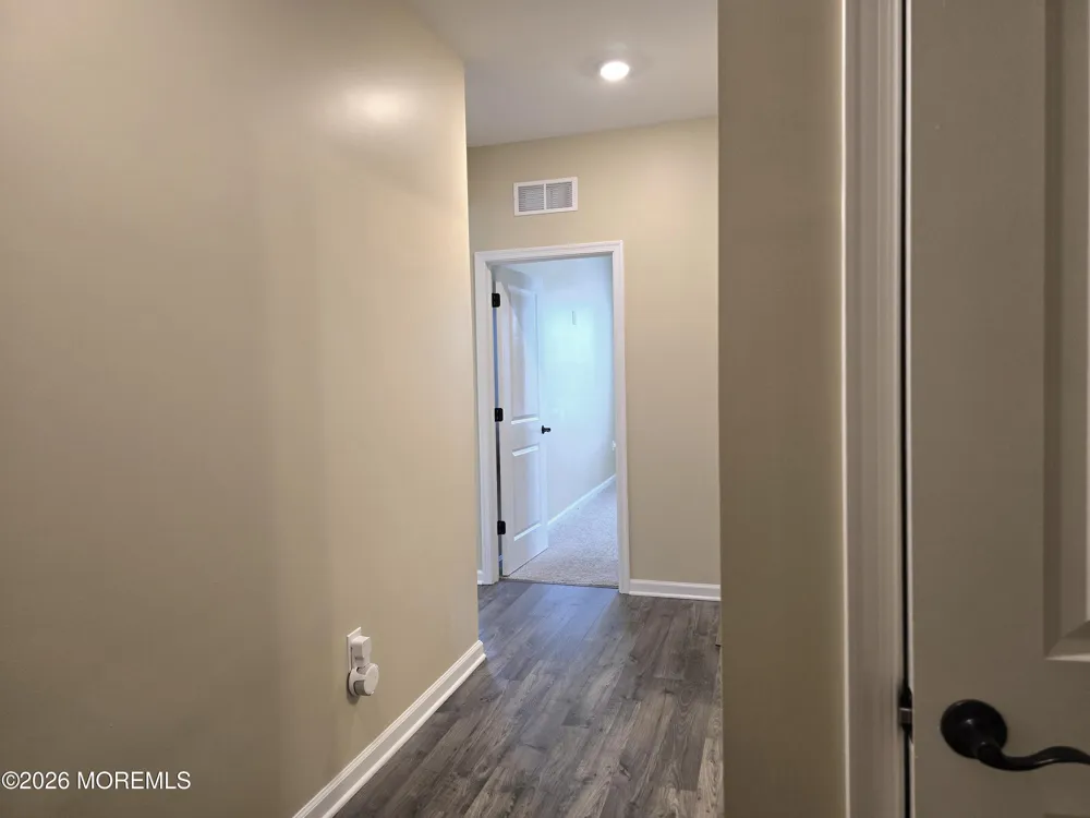 86 Bennet Lane Manahawkin, NJ 08050