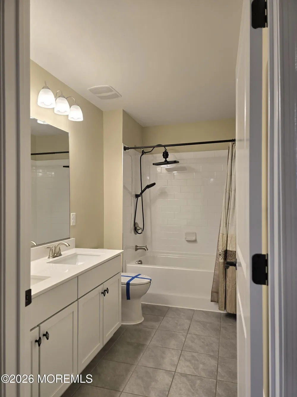 86 Bennet Lane Manahawkin, NJ 08050