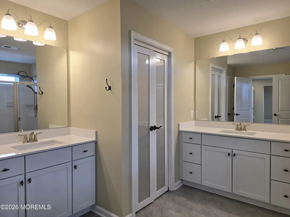 86 Bennet Lane Manahawkin, NJ 08050