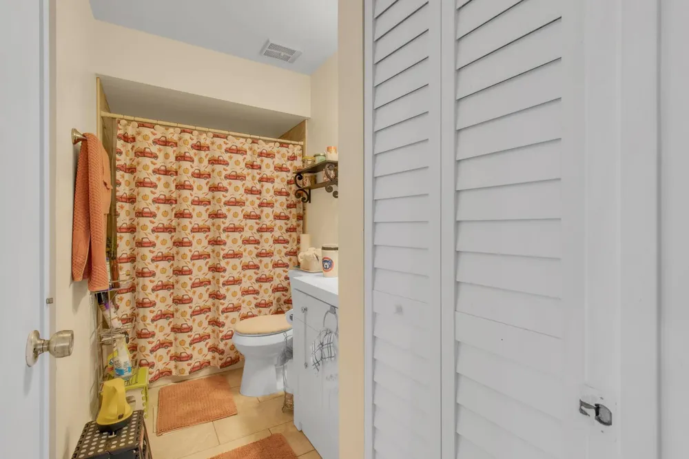 5617 Blue Shadows Court #4 Orlando, FL 32811