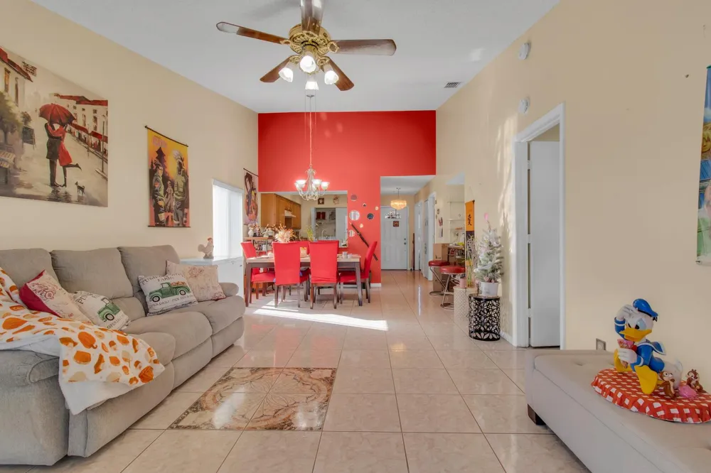 5617 Blue Shadows Court #4 Orlando, FL 32811