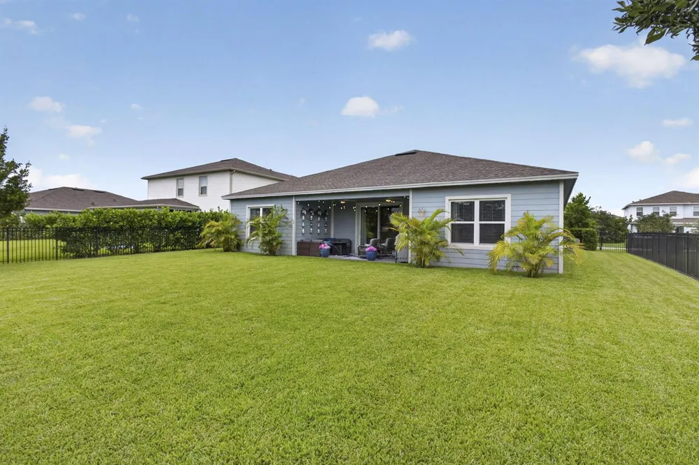 1201 Harvester Crossing Loxahatchee, FL 33470