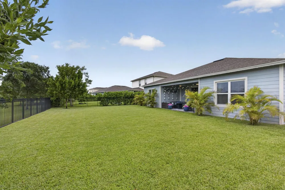 1201 Harvester Crossing Loxahatchee, FL 33470